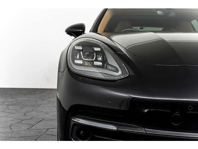 2019 Porsche PANAMERA SPORT TURISMO — миниатюра 17