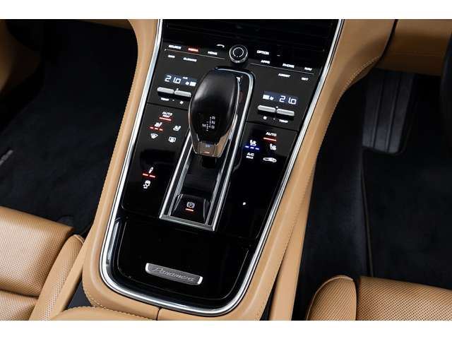 2019 Porsche PANAMERA SPORT TURISMO — миниатюра 62