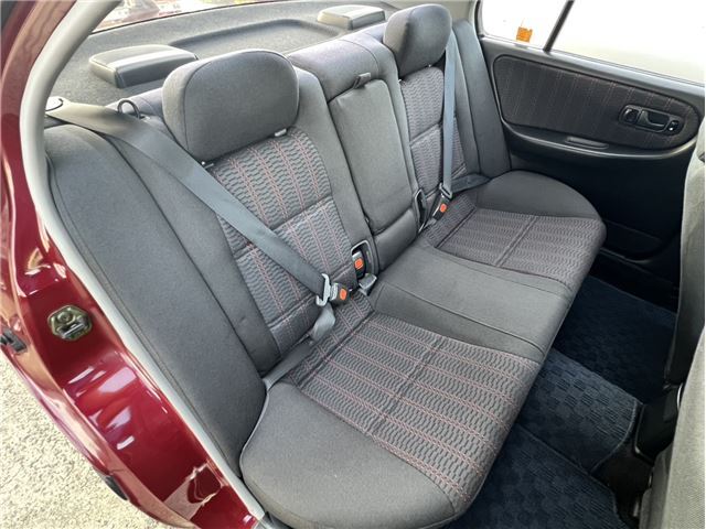 1991 Nissan PRIMERA 缩略图 13
