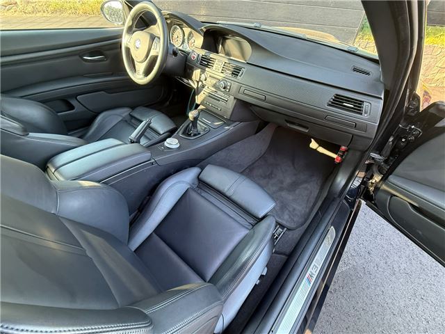 2009 BMW M3 — миниатюра 14