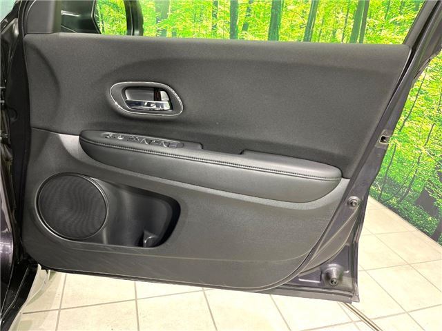صورة مصغرة 28 لـ 2013 Honda VEZEL