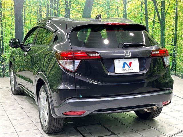 صورة 10 لـ 2013 Honda VEZEL