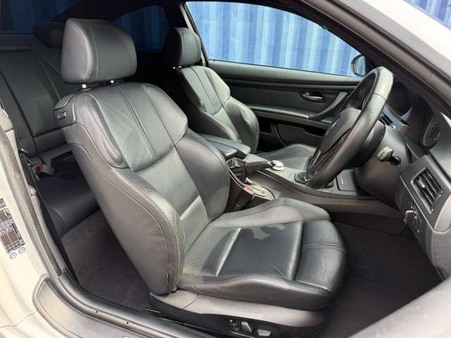 صورة مصغرة 16 لـ 2009 BMW M3