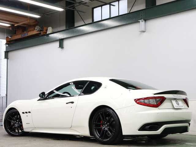 صورة مصغرة 3 لـ 2016 Maserati GRAN TURISMO