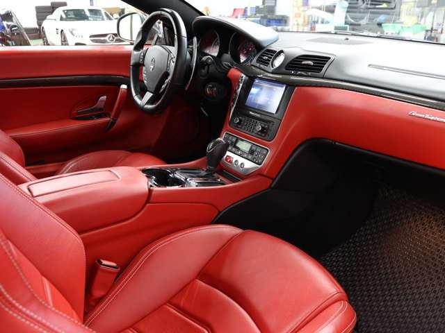 صورة مصغرة 16 لـ 2016 Maserati GRAN TURISMO