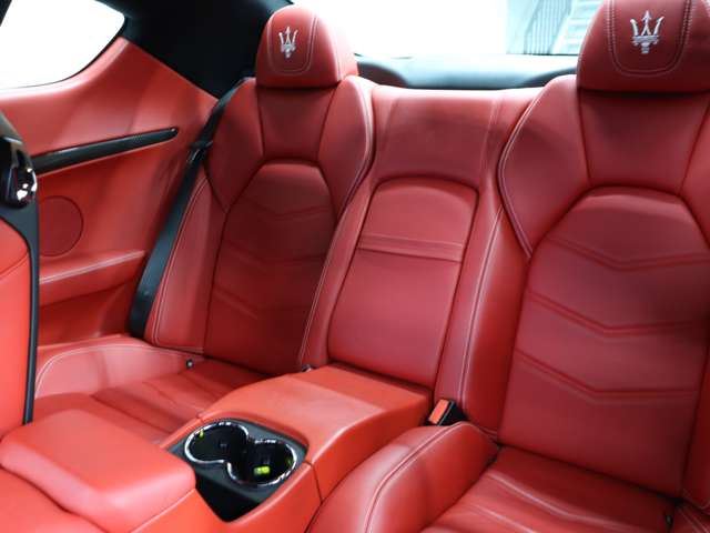 صورة مصغرة 19 لـ 2016 Maserati GRAN TURISMO