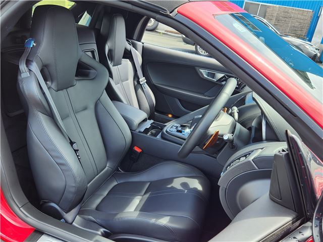 2013 Jaguar F-TYPE — миниатюра 12