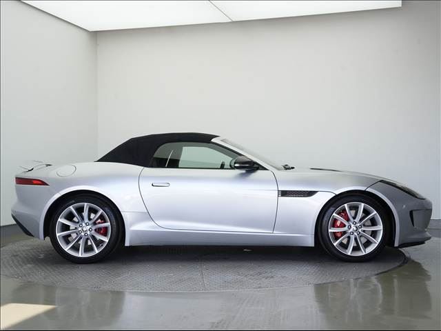 2013 Jaguar F-TYPE — миниатюра 15