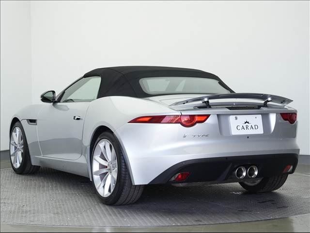 2013 Jaguar F-TYPE — миниатюра 18