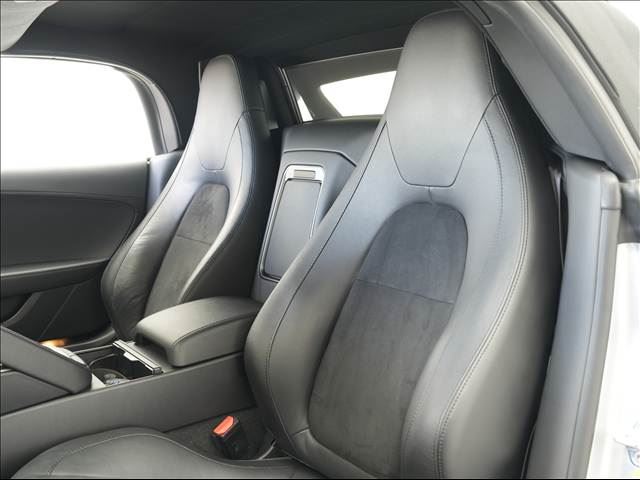 2013 Jaguar F-TYPE — миниатюра 38