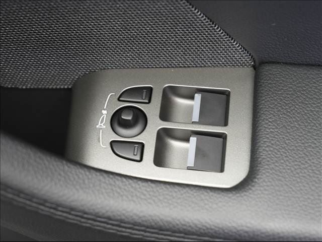 2013 Jaguar F-TYPE — миниатюра 42