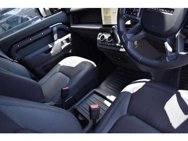 2025 LAND Rover DEFENDER 缩略图 11