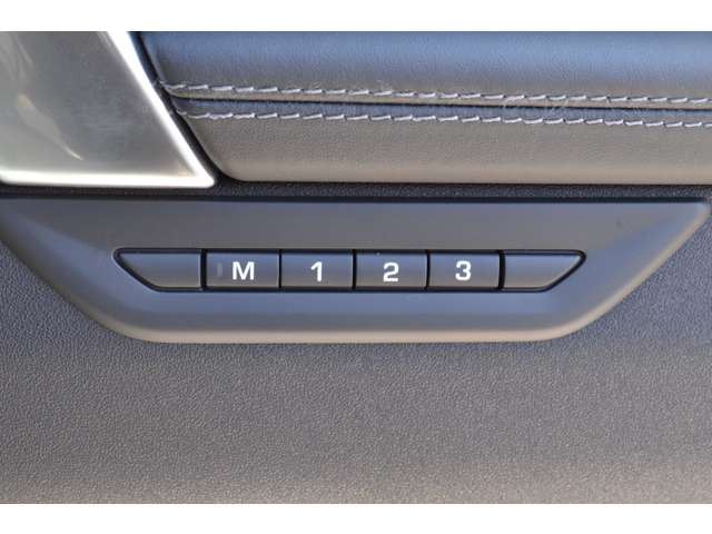 2024 LAND Rover DISCOVERY SPORT — миниатюра 29