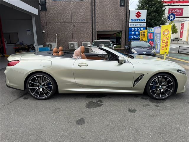 صورة مصغرة 20 لـ 2021 BMW M8 CABRIOLET