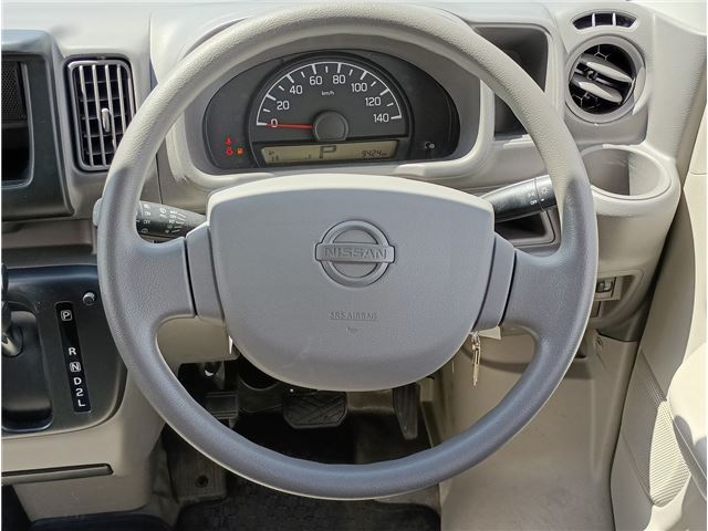 صورة 9 لـ 2021 Nissan NV100CLIPPER RIO