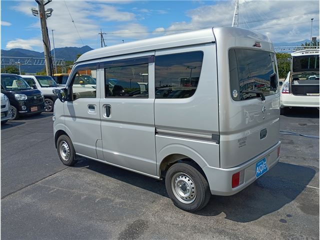 صورة 6 لـ 2021 Nissan NV100CLIPPER RIO