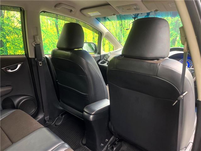 2011 Honda FIT SHUTTLE HYBRID — миниатюра 27