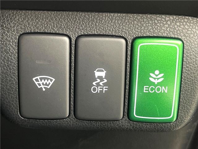 2011 Honda FIT SHUTTLE HYBRID — фото 10