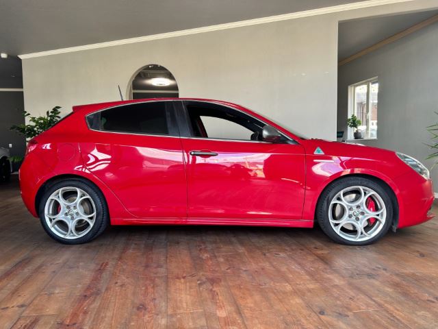 صورة مصغرة 6 لـ 2015 ALFA Romeo GIULIETTA