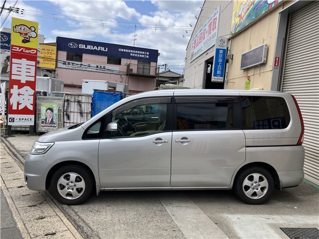 2008 Nissan SERENA — миниатюра 22