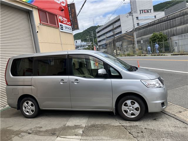 2008 Nissan SERENA — миниатюра 27