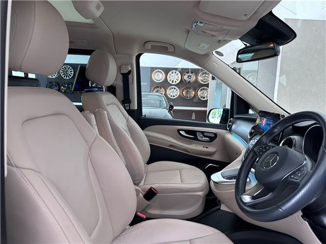 صورة مصغرة 7 لـ 2021 Mercedes-BENZ V-CLASS