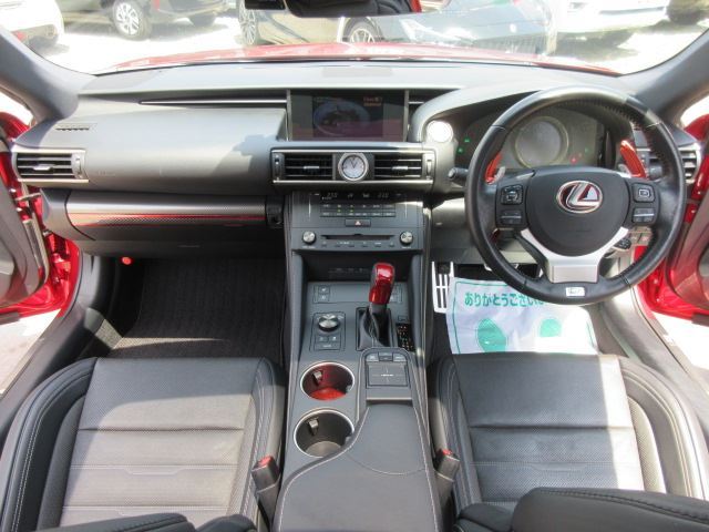 2016 Lexus RC photo 3
