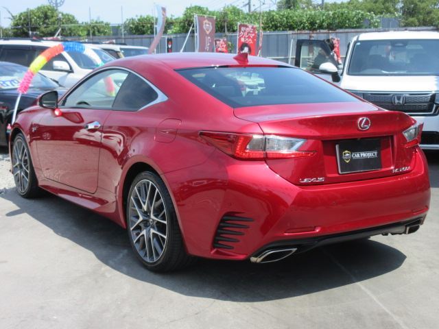 2016 Lexus RC photo 2