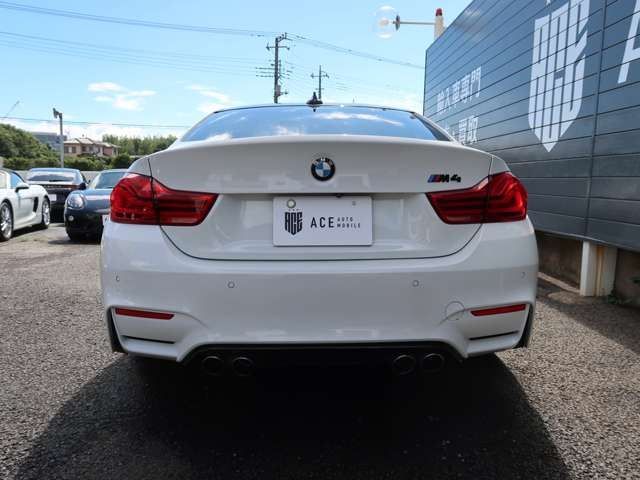 صورة مصغرة 14 لـ 2015 BMW M4 COUPE