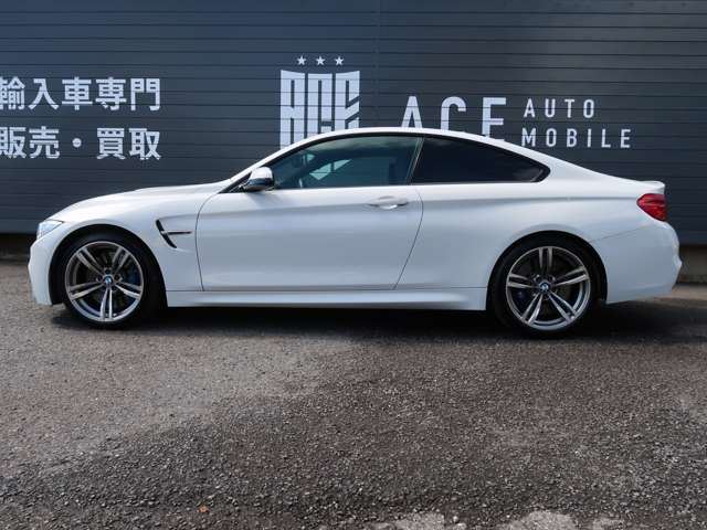 صورة مصغرة 16 لـ 2015 BMW M4 COUPE