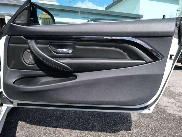 صورة مصغرة 40 لـ 2015 BMW M4 COUPE