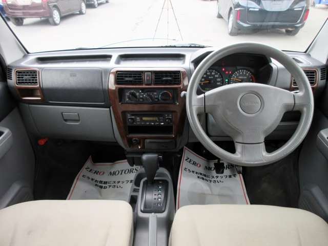 صورة مصغرة 11 لـ 2009 Nissan CLIPPER RIO