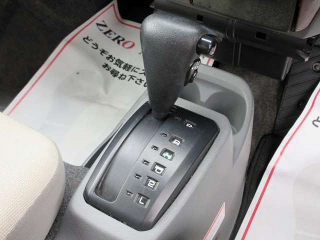 صورة مصغرة 17 لـ 2009 Nissan CLIPPER RIO