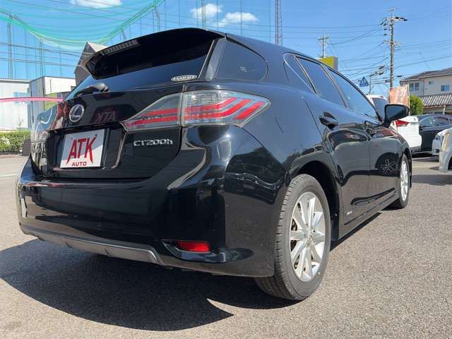 2011 Lexus CT — миниатюра 22