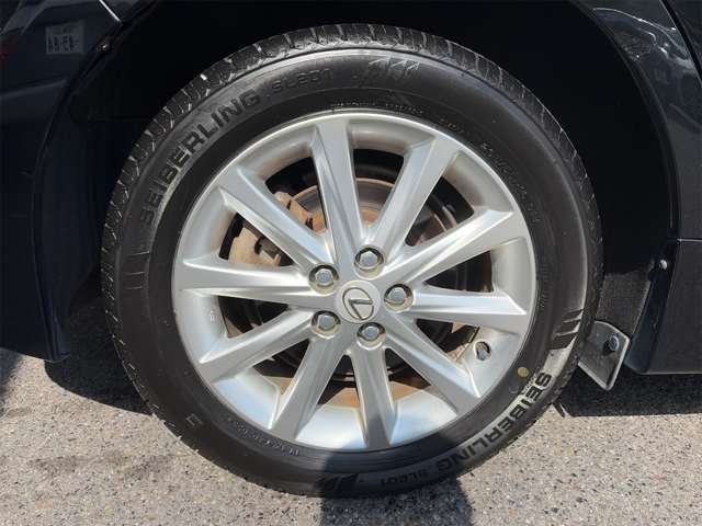 2011 Lexus CT — миниатюра 46