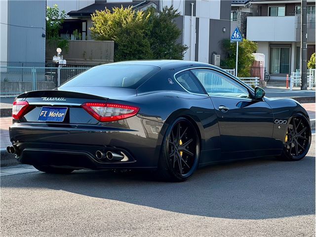 2008 Maserati GRAN TURISMO photo 3