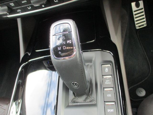 صورة مصغرة 40 لـ 2023 Maserati LEVANTE