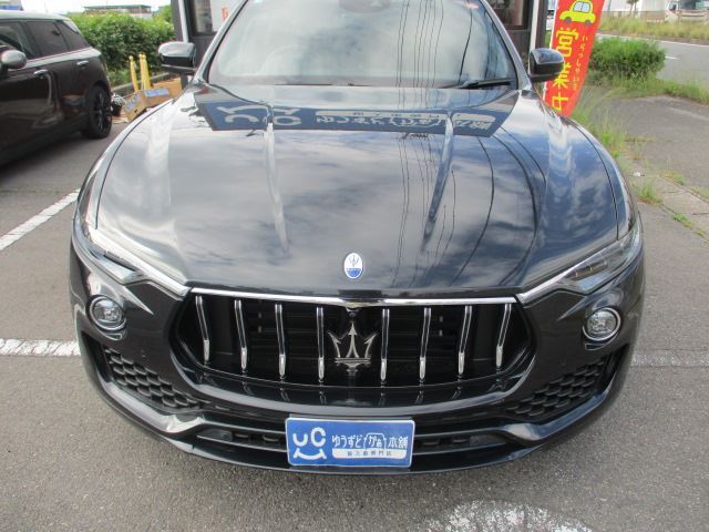 صورة مصغرة 9 لـ 2023 Maserati LEVANTE