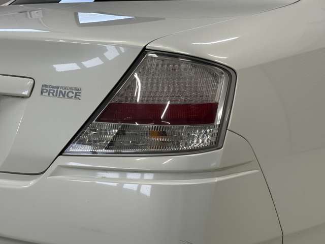 صورة مصغرة 12 لـ 1999 Nissan GLORIA