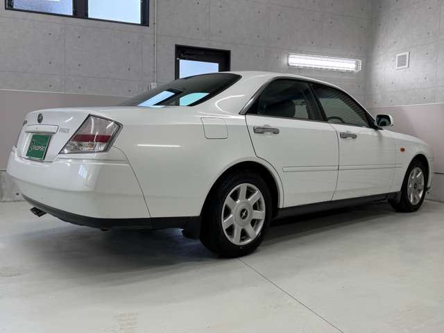 صورة مصغرة 16 لـ 1999 Nissan GLORIA