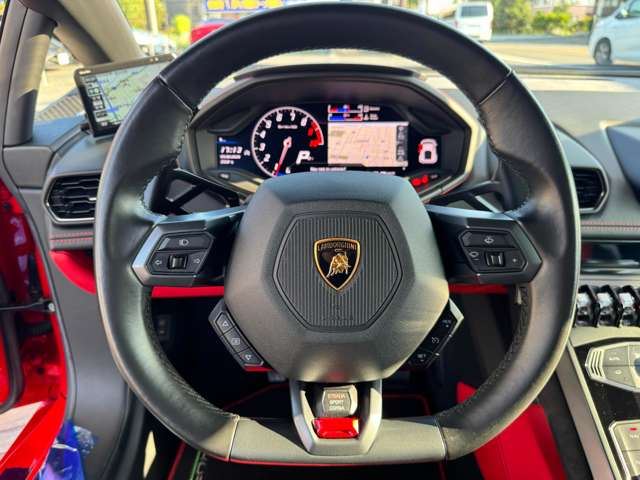 صورة مصغرة 7 لـ 2017 Lamborghini HURACAN
