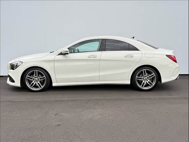 صورة مصغرة 8 لـ 2017 Mercedes-BENZ CLA