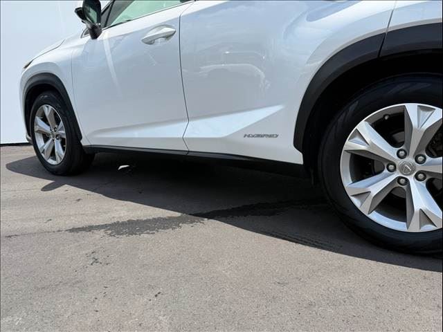 صورة مصغرة 15 لـ 2015 Lexus NX