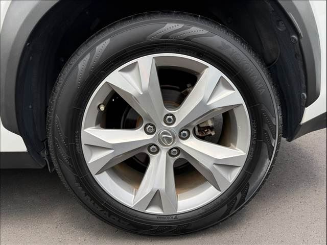صورة مصغرة 29 لـ 2015 Lexus NX
