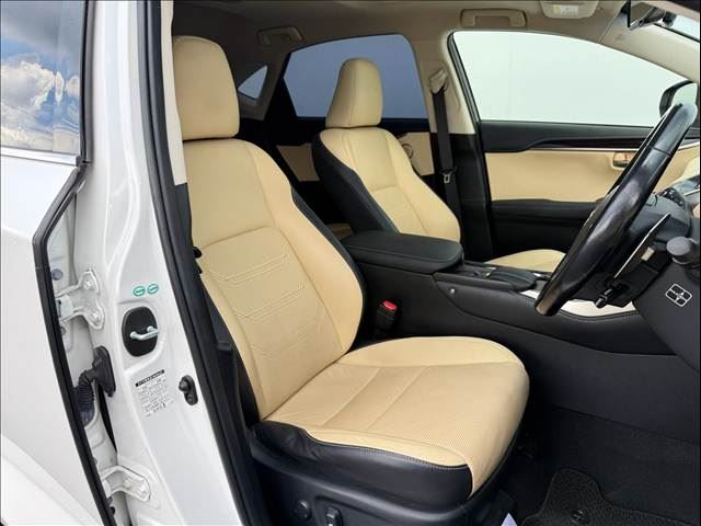 صورة مصغرة 44 لـ 2015 Lexus NX