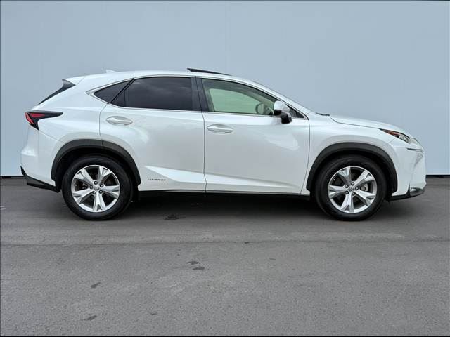 صورة مصغرة 8 لـ 2015 Lexus NX
