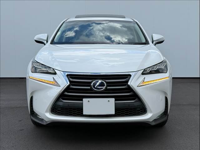 صورة مصغرة 5 لـ 2015 Lexus NX
