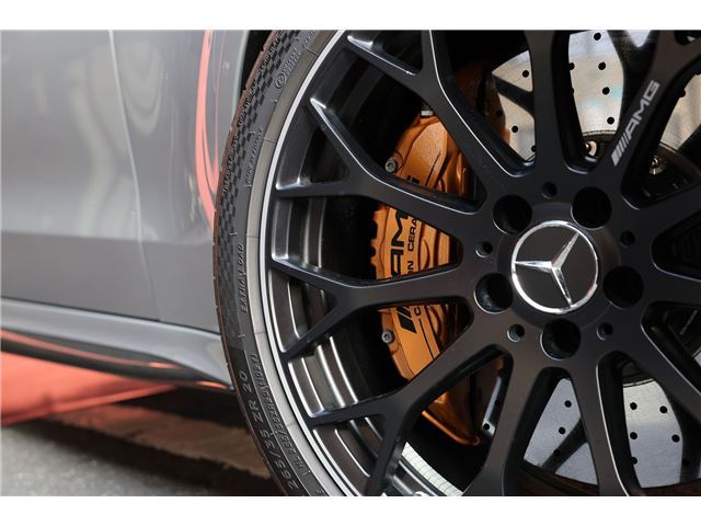 2025 Mercedes-BENZ C-CLASS AMG 缩略图 11