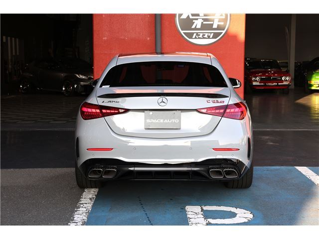 2025 Mercedes-BENZ C-CLASS AMG 缩略图 4