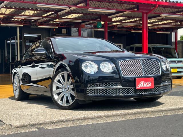 2013 Bentley FLYING SPUR photo 10